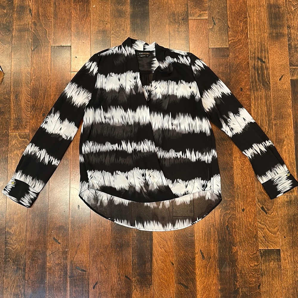 BCBGMAXAZRIA Black and White Tie-Dye Sheer Longsleeve Blouse - size Medium